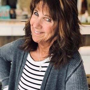 Meet your Posher, Cathy